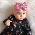 Шапки с голяма панделка пайети