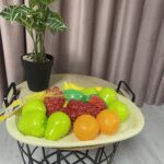 Плодове и зеленчуци с табла