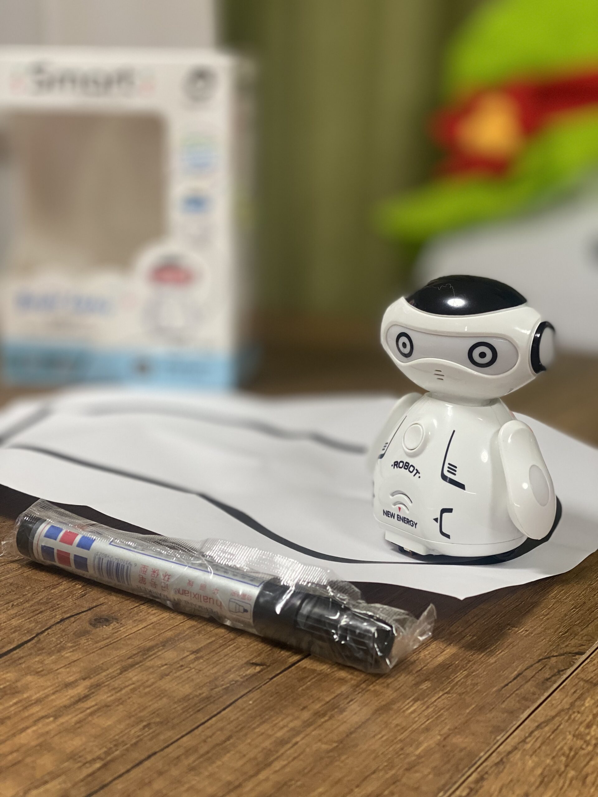 ИНТЕРАКТИВЕН SMART ROBOT С МАРКЕР - Image 5