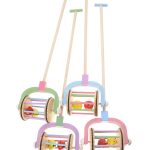 Дървена играчка за бутане с камбанки
