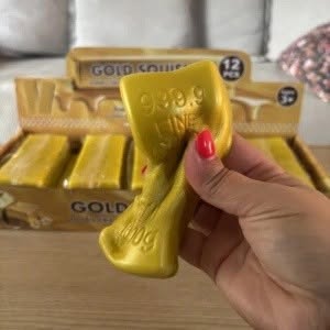 Златно кюлче Скуиши Gold Squishy – антистрес играчка - Image 3