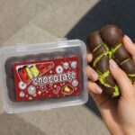 Скуиши Дубайски шоколад – TikTok Dubai Chocolate Squishy