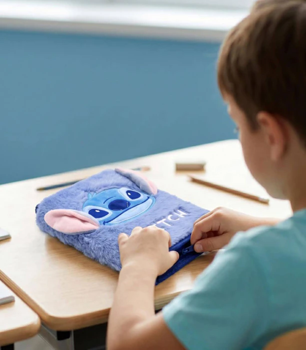 Плюшен несесер Stitch с 2 отделения – Cerda - Image 5