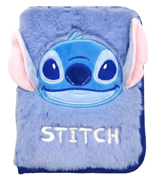 Плюшен несесер Stitch с 2 отделения – Cerda Плюшен несесер Stitch с 2 отделения от Cerda е мек и ефектен ученически аксесоар за децата, които харесват Стич и искат любимият герой да бъде част от ежедневието им в училище. Вместо стандартна гладка повърхност, моделът впечатлява с пухкава плюшена материя, голямо изображение на лицето на Stitch и характерните му изпъкнали ушички. Несесерът разполага с 2 отделения, които помагат моливите, химикалите, флумастерите и останалите дребни ученически принадлежности да бъдат разпределени по-удобно. Това го прави не само красив, но и практичен избор за училищната раница. Плюшеният несесер Stitch е подходящ за училище, занималня, уроци по рисуване или за съхранение на любими принадлежности у дома. Чудесна изненада за фен на Stitch и практичен подарък за рожден ден, първия учебен ден, Коледа или друг специален повод. Ученически несесер Stitch с мек плюшен дизайн Това, което веднага отличава модела, е неговата текстура. Меката плюшена външна част придава различно усещане от стандартните текстилни ученически несесери и прави продукта по-забележим. Предната част е оформена с голямо лице на Stitch, а розовите ушички допълват характерната визия на героя. В долната част е избродирано името STITCH. За дете, което вече избира тетрадки, раница и аксесоари според любимите си герои, подобен ученически несесер Stitch може да направи подготовката за училище значително по-приятна. Несесер Stitch с 2 отделения за по-добра организация Двете отделения са важна практична характеристика. Вместо всички принадлежности да бъдат събрани на едно място, детето може да ги раздели според начина, по който ги използва. В едното отделение могат да стоят моливите и химикалите, а в другото – флумастери, гума, острилка и други малки пособия. Така несесерът Stitch с 2 отделения подпомага изграждането на навик за по-добра организация на ученическите принадлежности. Проверете какво трябва да носи детето в училище и подредете най-често използваните пособия така, че да бъдат лесни за намиране. Защо да изберете плюшен несесер Stitch? Този модел комбинира три неща, които са важни при избора на ученически несесер – практичност, разпознаваем дизайн и достатъчно добра организация. Основните му предимства са: 2 отделения за разпределяне на принадлежностите; мека плюшена външна част; дизайн със Stitch; ефектни изпъкнали ушички; подходящ за ежедневна употреба в училище; продукт на Cerda; подходящ за момичета и момчета, които харесват героя. Играчките и любимите детски аксесоари не правят децата по-послушни, но могат да направят ежедневните им задачи по-приятни и да им помогнат да изграждат собствен стил и навици за организация. Мек несесер Stitch за училище и свободното време Пухеният несесер Stitch, както често се търси този тип модел, не е ограничен само до училищното бюро. Може да се използва за моливи, химикали, цветни моливи и други дребни принадлежности, които детето иска да държи организирани. Това го прави подходящ и за пътуване, занималня, курсове по рисуване или творчески занимания у дома. А когато детето е фен на Stitch, практичният ученически аксесоар се превръща и в предмет, който действително му харесва да носи. Подарък за ученик и фен на Stitch Търсите подарък за дете, което харесва Stitch? Този несесер е практична идея, защото няма просто да остане на рафта. Подходящ е за: подарък за първия учебен ден; подарък за рожден ден; изненада за ученик; допълнение към ученическа раница; подарък за фен на Stitch; Коледен подарък; комплект с тетрадки и други ученически принадлежности. Ако подготвяте детето за новата учебна година, комбинирайте плюшен несесер Stitch с подходящи моливи, химикали, маркери и тетрадки. Технически характеристики на ученически несесер Stitch Cerda Продукт: плюшен ученически несесер Герой/тема: Stitch / Стич Марка: Cerda Код: 66719 EAN: 8445484623291 Отделения: 2 Външна повърхност: мека плюшена/пухкава материя Цвят: син с розови и цветни детайли Дизайн: лице на Stitch с изпъкнали ушички Предназначение: ученически и канцеларски принадлежности Подходящ за: ученици и фенове на Stitch Пол: подходящ за момичета и момчета Размер: не е посочен в предоставената техническа информация Възраст: ученическа възраст; производителят не е посочил конкретна възраст в предоставените данни Не добавям измислен размер или конкретна възраст, тъй като такива данни не са предоставени от доставчика. Плюшен ученически несесер – стойност за детето и родителя За родителя добрият несесер трябва преди всичко да върши работа. Двете отделения дават възможност принадлежностите да бъдат разделени, а отличителният външен вид прави несесера лесно разпознаваем сред останалите ученически вещи. За детето предимството е друго – то получава аксесоар с любим герой, който с удоволствие може да сложи в раницата си. Ако точно Stitch е сред любимите герои у дома, това е един от онези ученически аксесоари, при които практичното и желаното от детето се срещат. Отзиви за плюшен несесер Stitch Тук използвайте само действително получени клиентски мнения. Следните са готов примерен формат, а не реални отзиви. ★★★★★ Мария, Пловдив „Дъщеря ми много харесва Stitch и търсехме плюшен несесер Stitch за училище. Двете отделения са удобни за разделяне на моливите и химикалите.“ ★★★★★ Десислава, София „Търсех ученически несесер Stitch с 2 отделения и този модел ни допадна заради меката материя и дизайна.“ ★★★★★ Никол, Стара Загора „Много приятен подарък за ученик фен на Stitch. Изглежда различно от стандартните несесери.“ Често задавани въпроси за несесера Stitch Колко отделения има несесерът? Моделът разполага с 2 отделения за по-удобно разпределяне на ученическите принадлежности. Плюшен ли е несесерът? Да. Външната част е с мека пухкава, плюшена текстура. Каква е марката? Несесерът е на Cerda. Подходящ ли е за момичета? Да. Въпреки че при доставчика е категоризиран „за момчета“, дизайнът на Stitch е универсален и продуктът спокойно може да бъде избран както за момиче, така и за момче. Подходящ ли е за училище? Да. Предназначен е за съхранение и организиране на ученически принадлежности. Зареден плюшен несесер Stitch с 2 отделения Плюшеният несесер Stitch се предлага зареден с ученически принадлежности, подредени структурирано в две отделения. Вътрешността разполага с еластични държачи, които фиксират отделните пособия на определеното им място и помагат на детето по-лесно да поддържа ред. В едното отделение са подредени 8 цветни молива и 8 цветни флумастера, всеки в собствен еластичен държач. Така детето вижда цветовете веднага и не се налага да търси принадлежностите на дъното на несесера. В другото отделение са разположени основните пособия за училище – графитен молив, химикал Stitch, линия, гума и малко тефтерче/бележник Stitch. И тук принадлежностите са фиксирани с ластични държачи, за да стоят подредени при носене в раницата. Това превръща заредения ученически несесер Stitch в готов комплект за училище – практичен избор за родителите и много по-интересен за детето благодарение на дизайна със Stitch. Добави и към техническите характеристики: Тип: зареден ученически несесер Отделения: 2 Организация: индивидуални еластични държачи за пособия Съдържание: 8 цветни молива, 8 флумастера, графитен молив, химикал Stitch, линия, гума и малък бележник Stitch Затваряне: цип Външна част: мека плюшена материя Марка: Cerda Тема: Stitch Онлайн магазин Мама&Бебе – ученически принадлежности и детски играчки онлайн В Онлайн магазин Мама&Бебе ще откриете ученически принадлежности, несесери, тетрадки, канцеларски материали, детски играчки и подаръци за рожден ден, Коледа, първия учебен ден и други специални поводи. Изберете плюшен несесер Stitch с 2 отделения – Cerda и го добавете към подготовката за училище. Купете лесно и бързо от shopmamabebe.eu. За въпроси и съдействие: 0896944003 Facebook: Онлайн магазин Мама&Бебе Благодарим Ви, че избирате Онлайн магазин Мама&Бебе. Очакваме Вашите поръчки и сме насреща, ако имате въпроси относно продукта. Комбинирайте несесера със Stitch флумастери Направете практичен ученически комплект Stitch – комбинирайте плюшения несесер с 18 цветни флумастера Stitch Cerda в буркан. Подходяща комбинация за училище, рисуване и подарък за дете, което харесва Стич. Виж флумастерите Stitch – 18 цвята